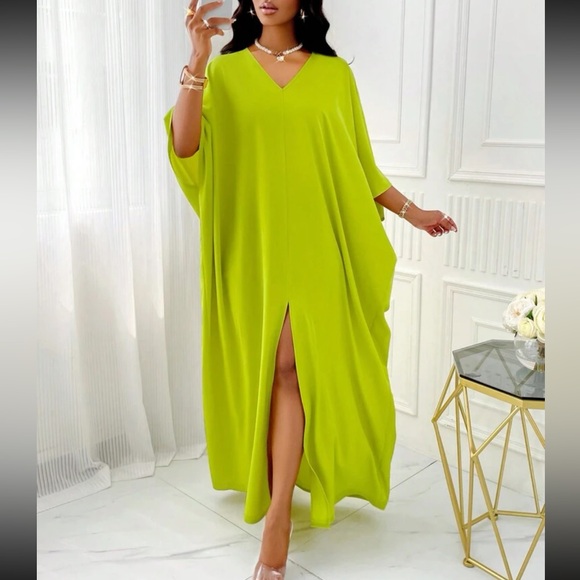 Luxe batwing sleeve V neck slit front khaftan dress - Picture 2 of 16